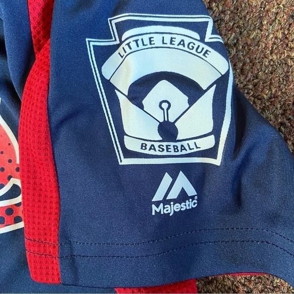 Majestic Cool Base short sleeve baseball jersey in Medium is pristine. Bargain. - Picture 2 of 7